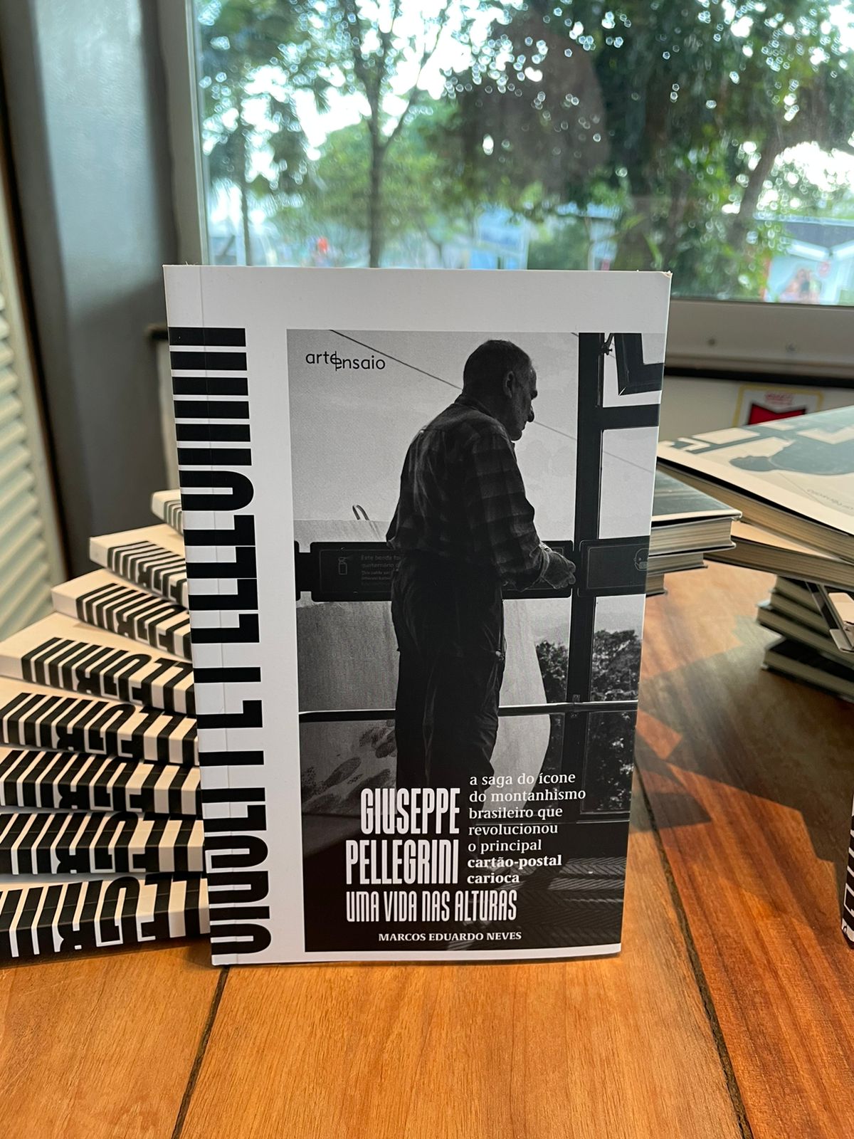 Confira o lançamento da biografia: Giuseppe Pellegrini, uma vida nas alturas