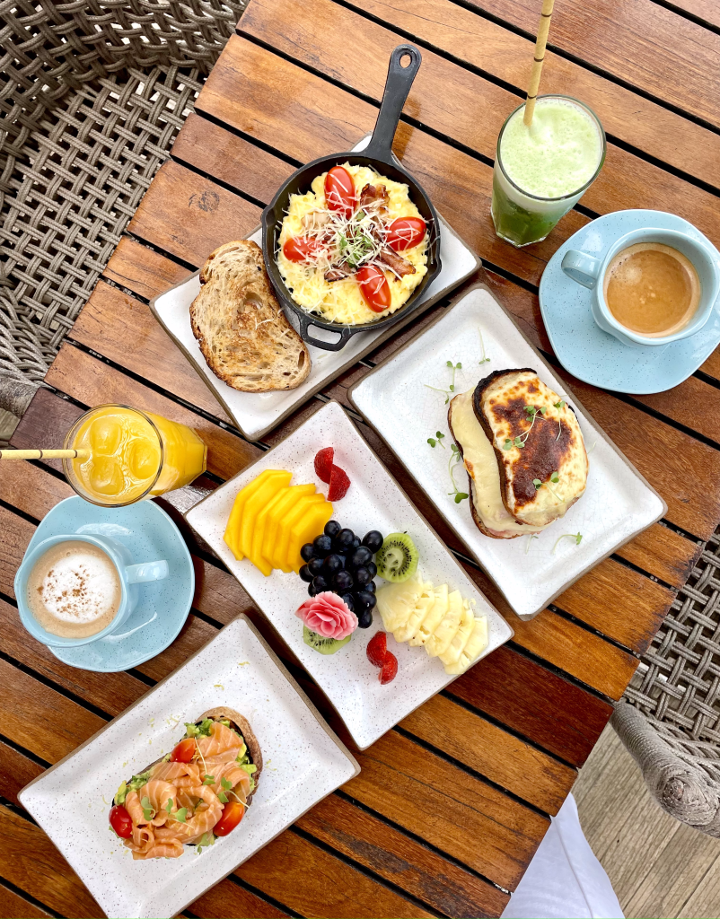 Café da manhã MUITO BARATO na URCA