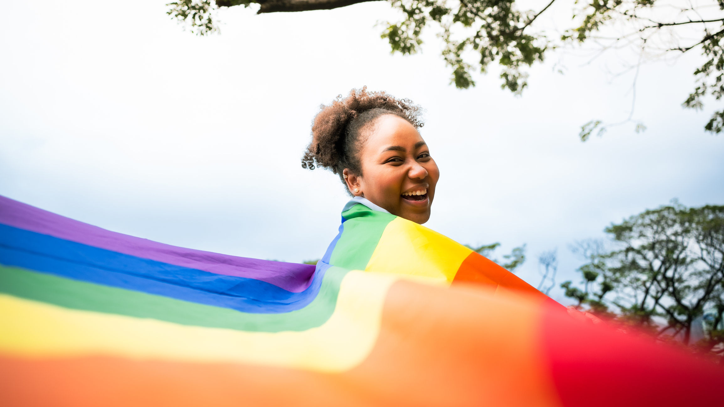 Você sabia que a sigla LGBTQIA+ tem muito a ver com o avanço da visibilidade lésbica?