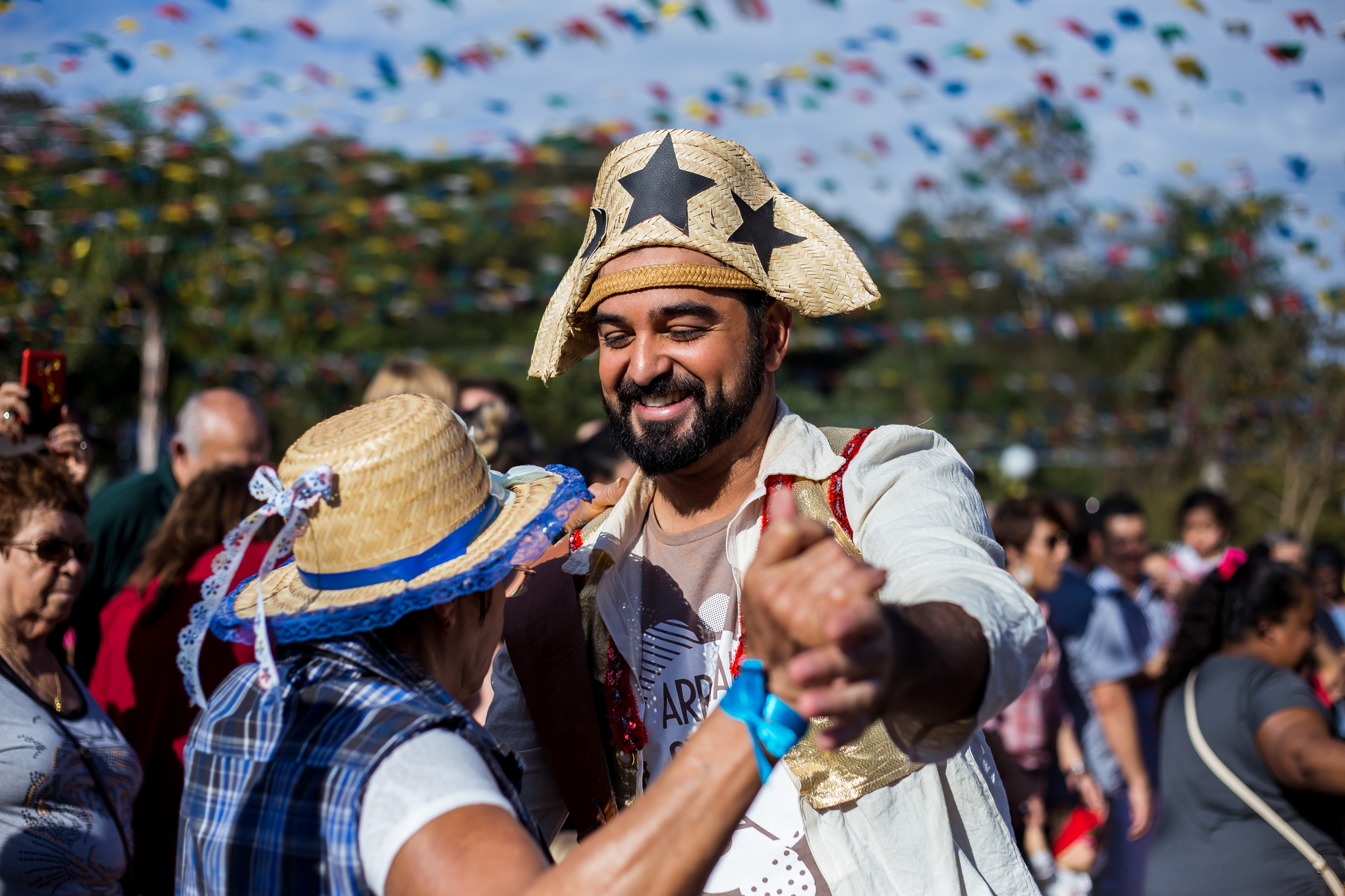 Diversão Caipira: 4 brincadeiras juninas para se animar