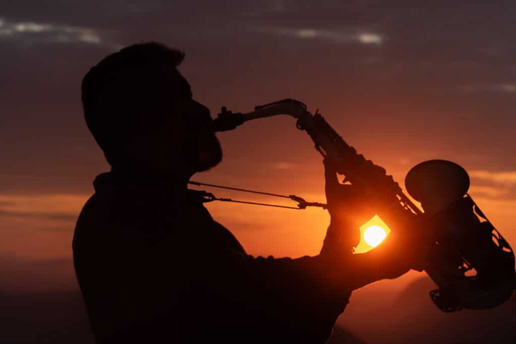 apresentações de sax ao vivo