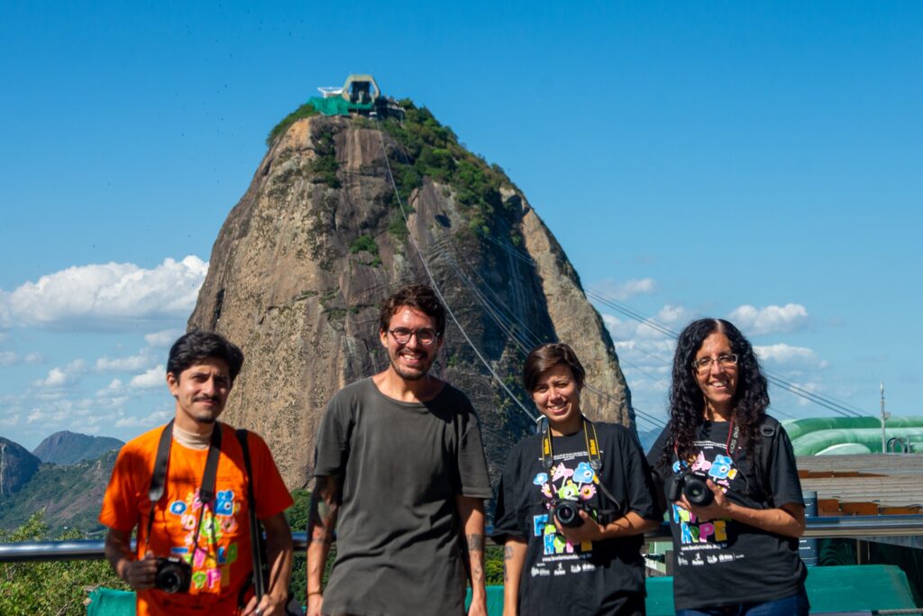 Projeto Favela Hope engaja jovens de comunidades no mundo da fotografia. 