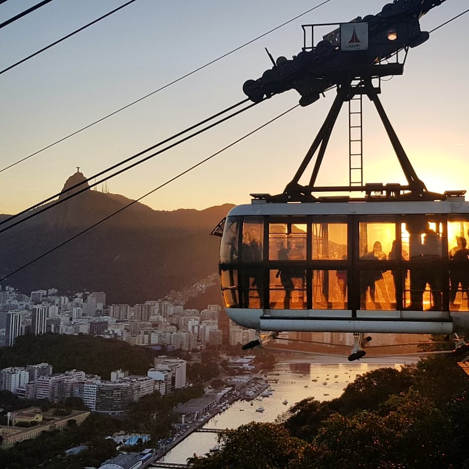 Viva uma experiência VIP no Parque bondinho com o bonde exclusivo