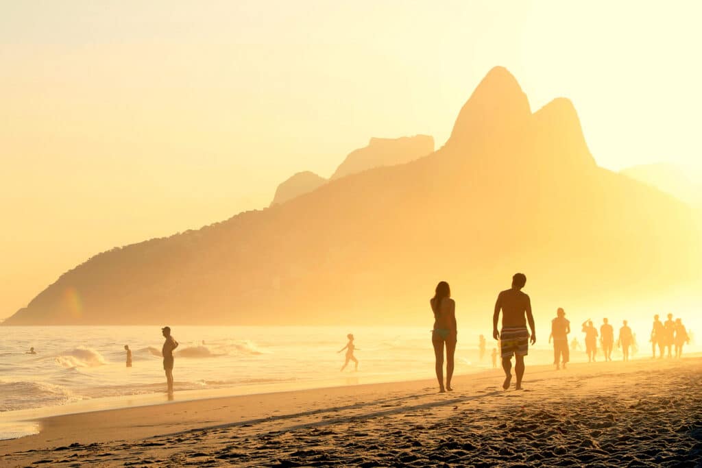 <!-- wp:heading -->
<h2 class="wp-block-heading">Por que o Rio de Janeiro tem tantas praias?</h2>
<!-- /wp:heading -->